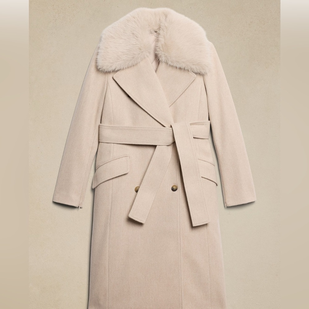 NWT Large Banana Republic Factory Cream Trench Coat with Fur Collar